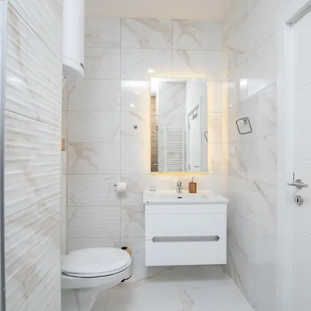 Hemingway Lux * Arandjelovac